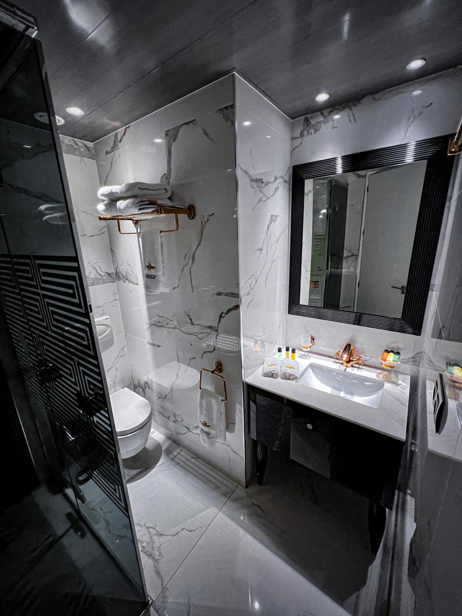 Anahita Boutique Hotel Málaga Extérieur photo